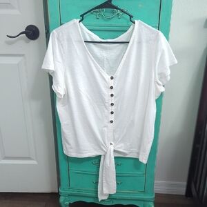 St. John's Bay White Tie-Front Short Sleeve Blouse